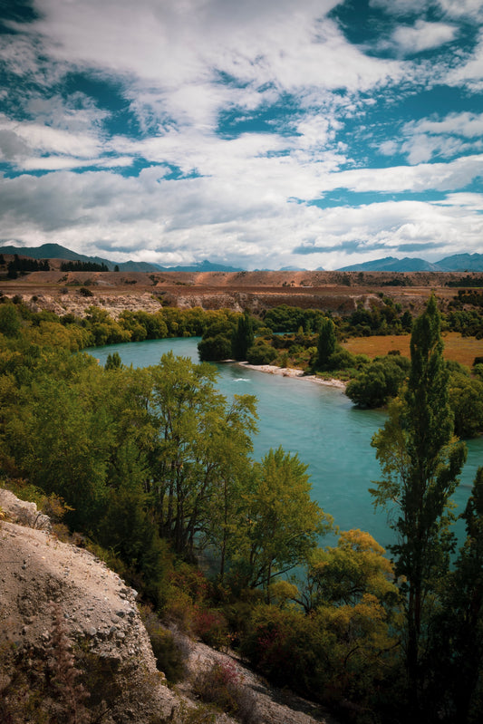 Clutha river nearby to Luggate
